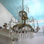 616 1720 CHANDELIER